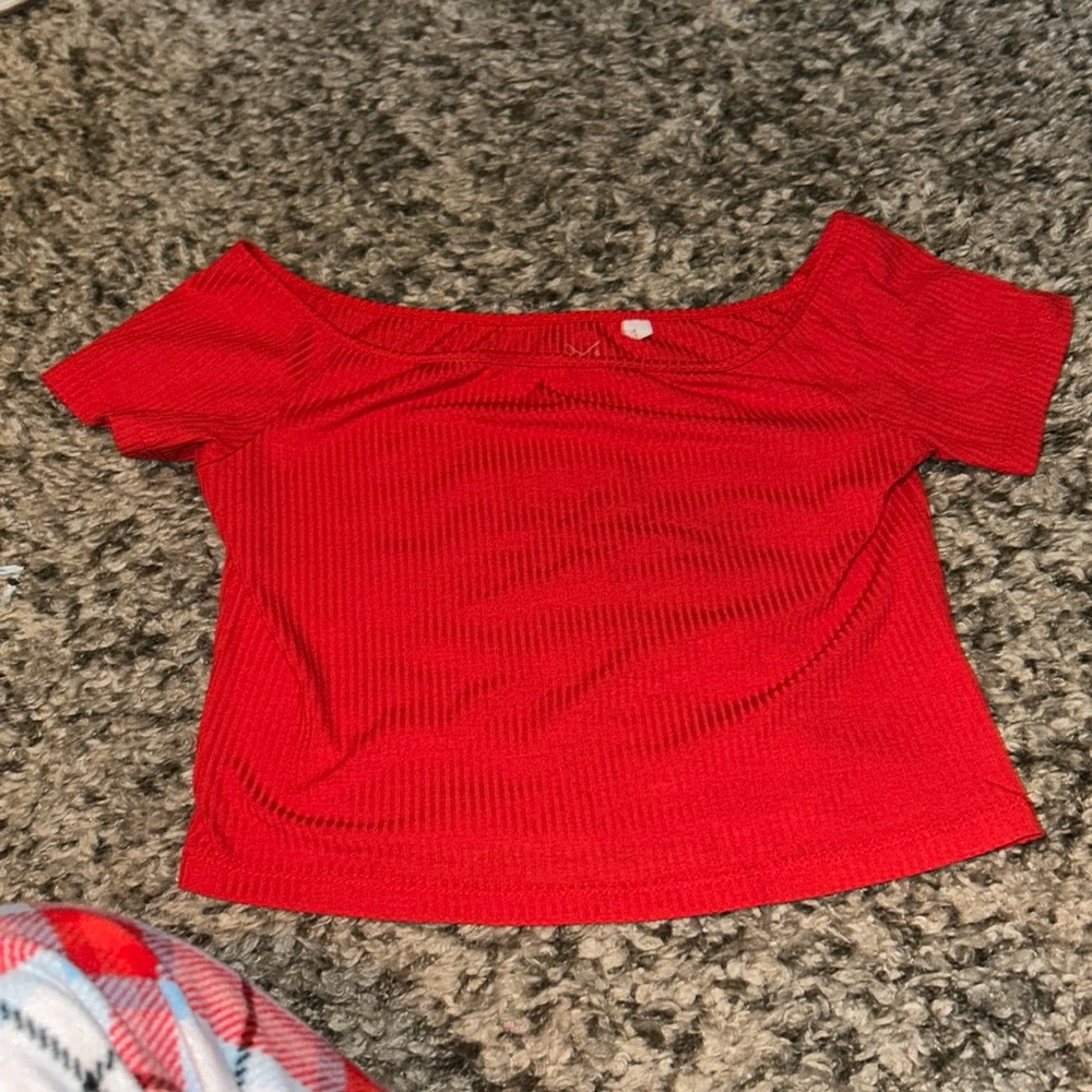Red crop top— off the shoulder